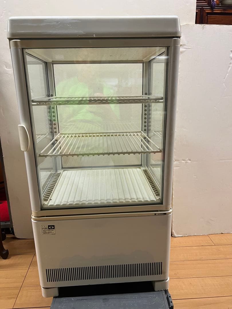 サンデンガラスショーケースAG-54XE 送料込み