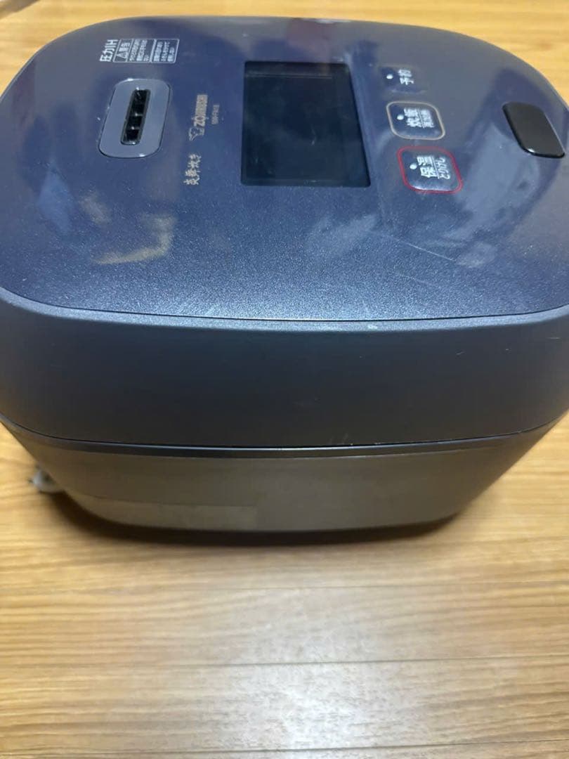 (明日まで)炊飯器 圧力IH炊飯ジャー(1升炊き) 黒 炎舞炊き 豪炎かまど釜