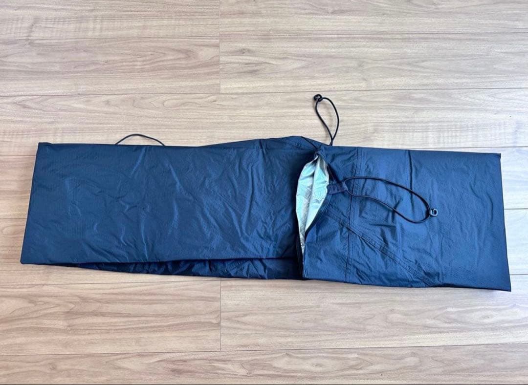 モビガーデン　コマンダー185 グランドシートとルーフ