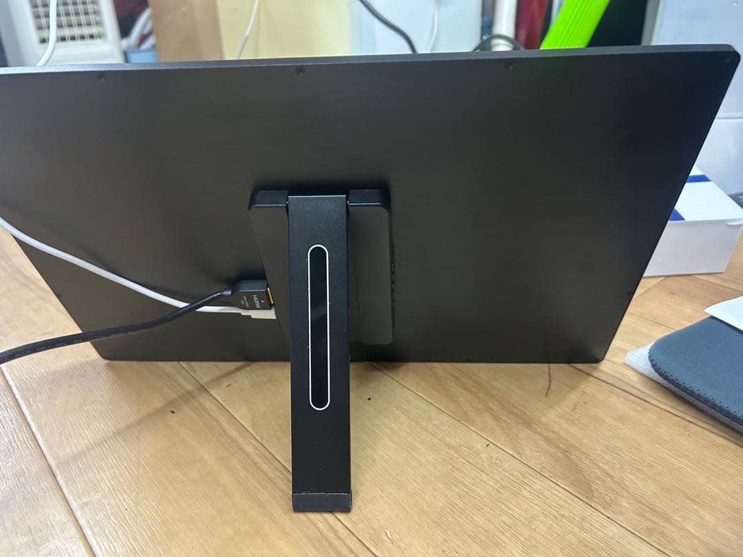 magedok MG156-ut02 4k モバイルモニター 15.6インチ