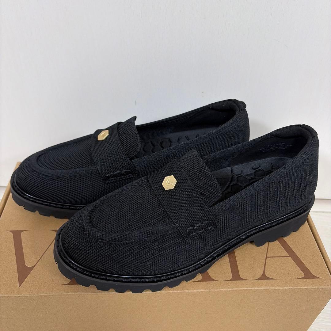 【10%OFF 新品】Vivaia 黒ローファー (23-23.5cm)