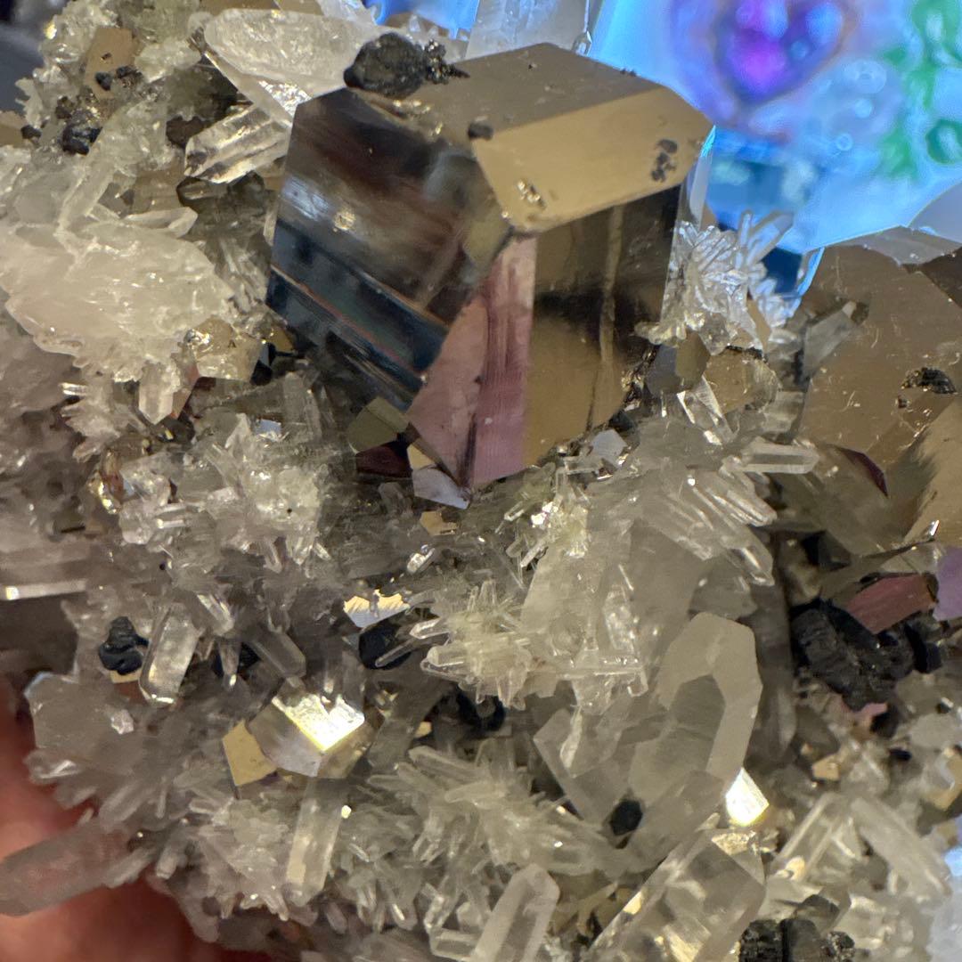 パイライト水晶共生クラスターNo.1499