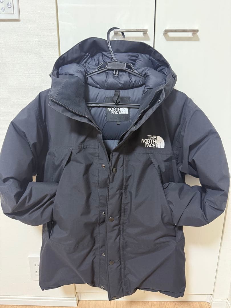 マウンテンダウンジャケット　THE NORTH FACE ブラックＮＤ92237