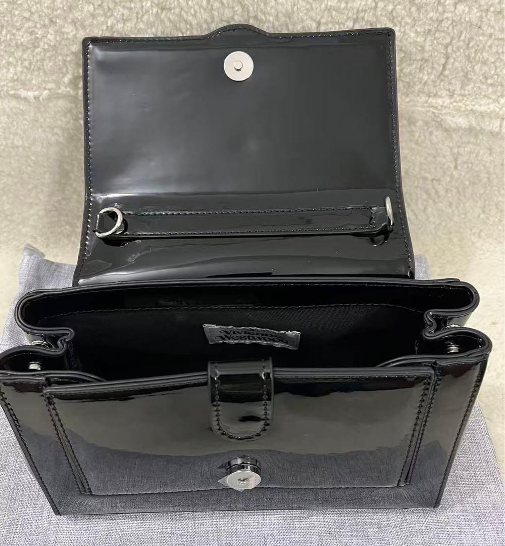 ヴィヴィアンウエストウッドショルダーバッグブラック