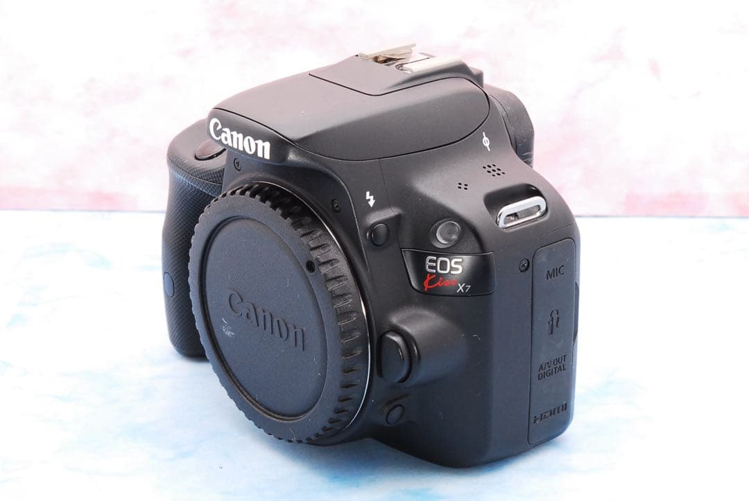 キャノン Kiss X7★Wレンズ★初心者セット★一眼レフカメラ★S数少