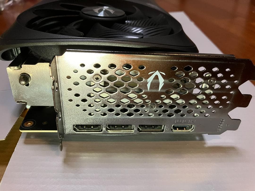 グラフィックボード・グラボ・ビデオカード ZOTAC GeForce RTX 4080 16GB Trinity OC