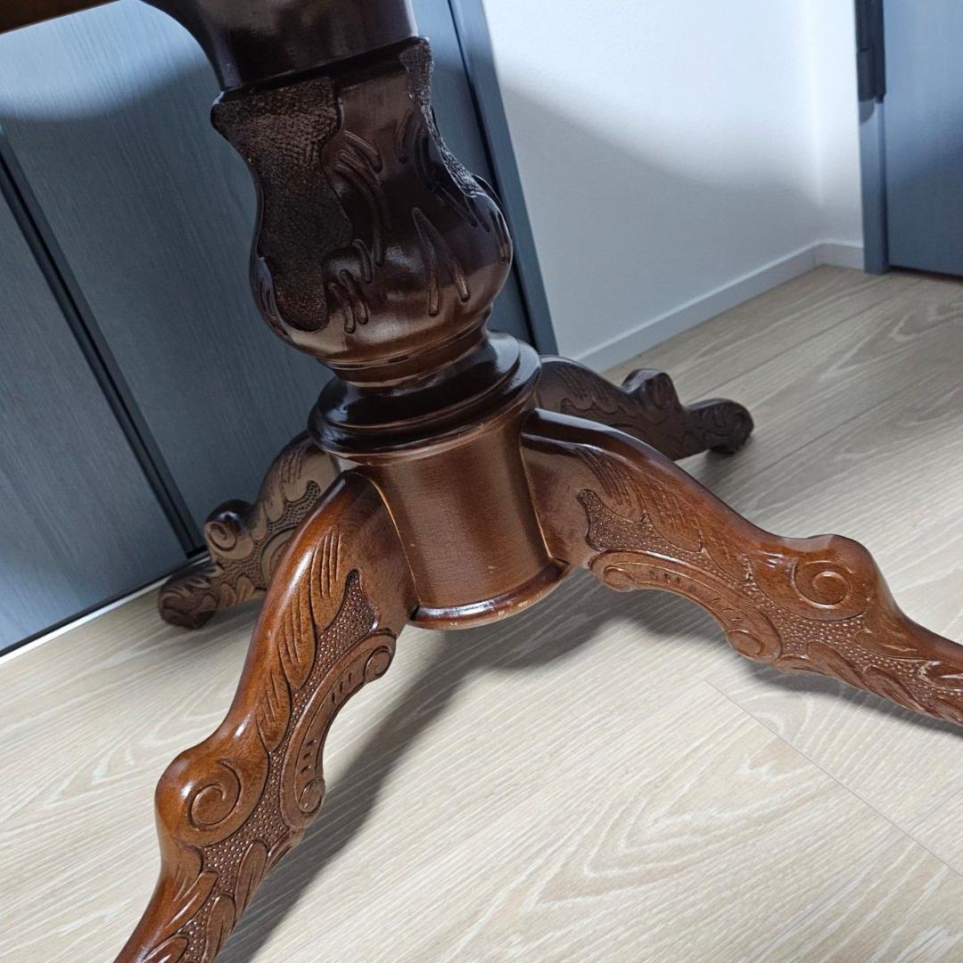 希少　優雅　イタリア　イタリー　テーブル　象嵌　猫足　茶色