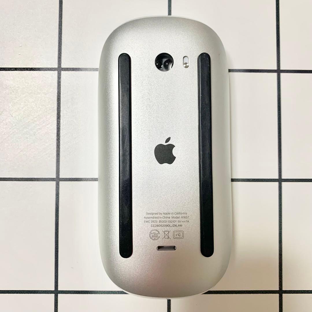 Apple iMac (21.5-inch, 2017) 本体