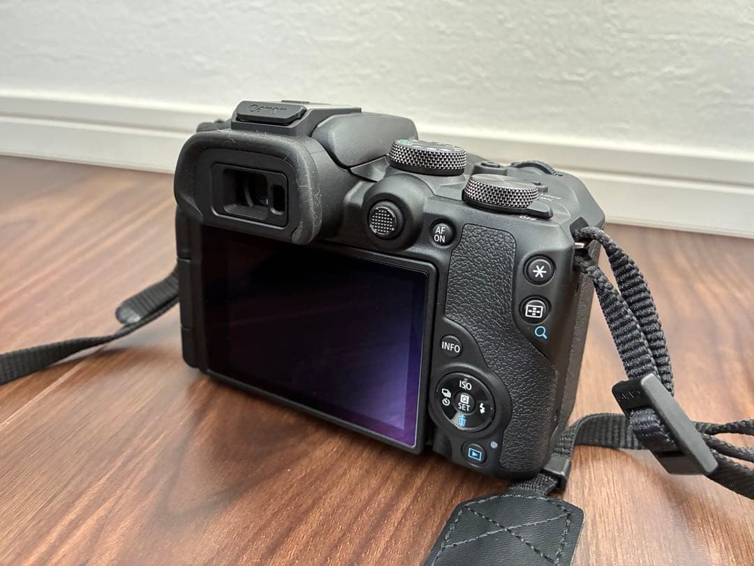 【値下げ】Canon EOS R10 RF S18-150 レンズキット