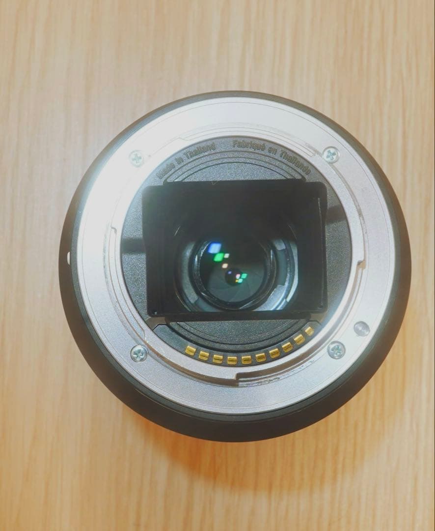 Sony FE 28-70mm f/3.5-5.6 OSS ズームレンズ