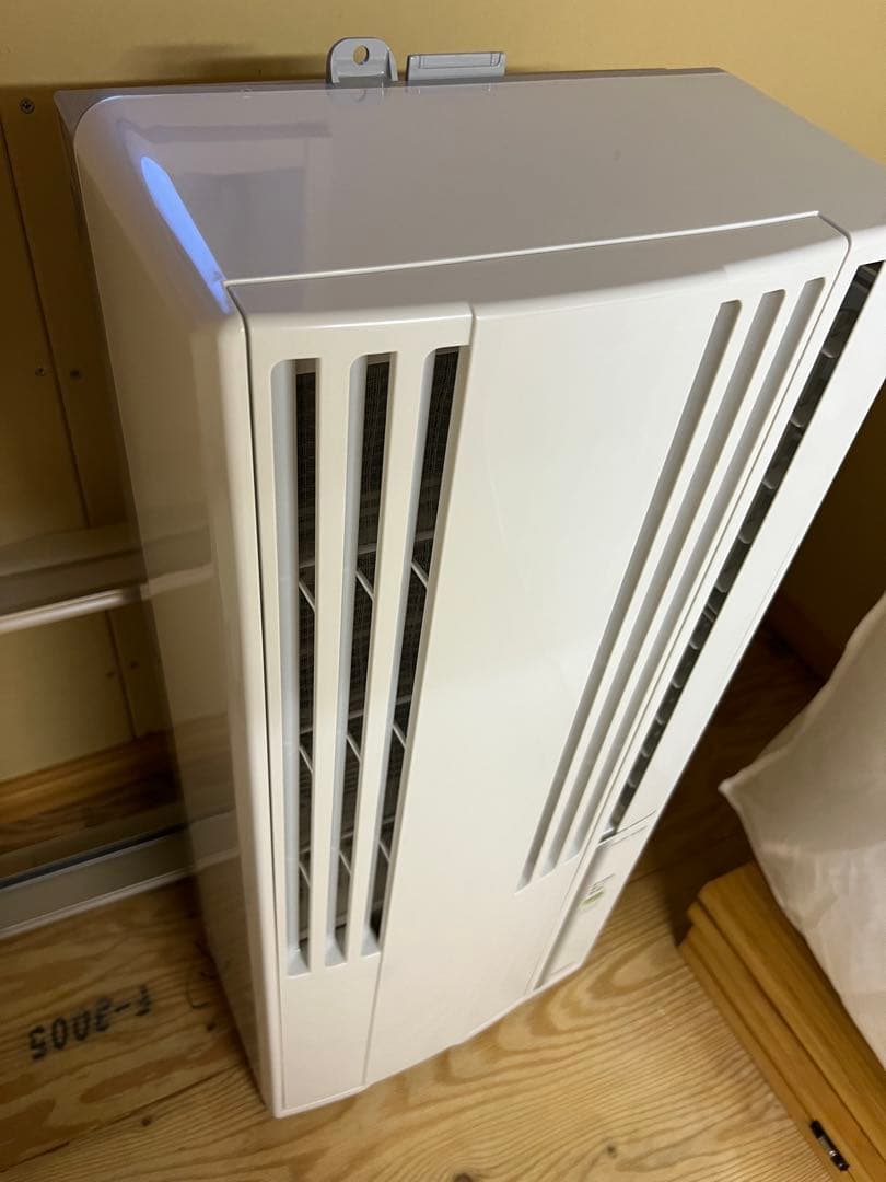 美品CORONA窓用エアコン CW-F1624R 2024年製