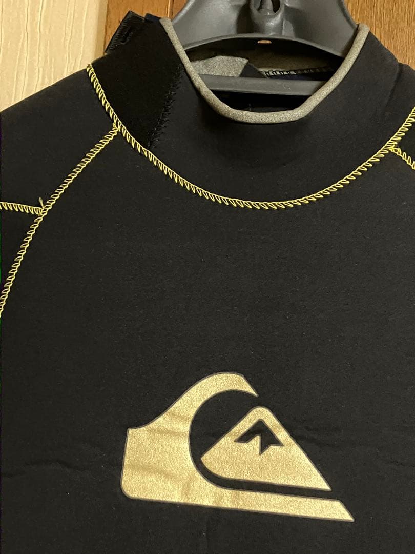 QUICKSILVER シーガルウェットスーツ 黒/黄色