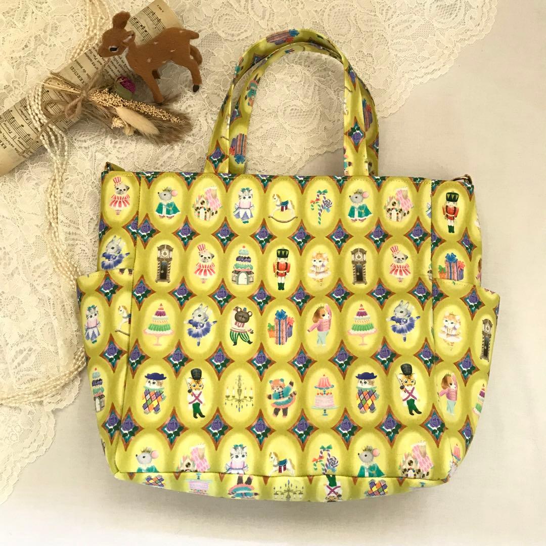 お花の子様　オーダー品　トートバッグ　A4サイズ　ユキエモン　ハンドメイド