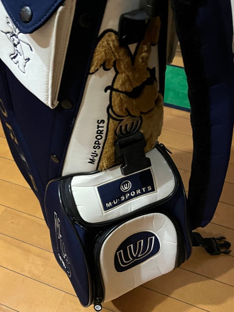 使用感極小　M.U SPORTS ネイビー キャディバッグ　レディース　ウエサコ