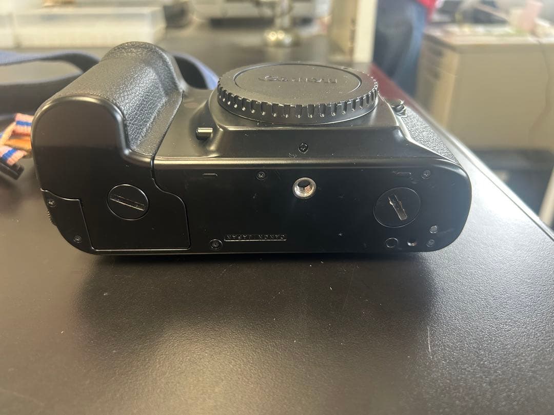 Canon EOS1 フィルム 一眼レフ カメラ