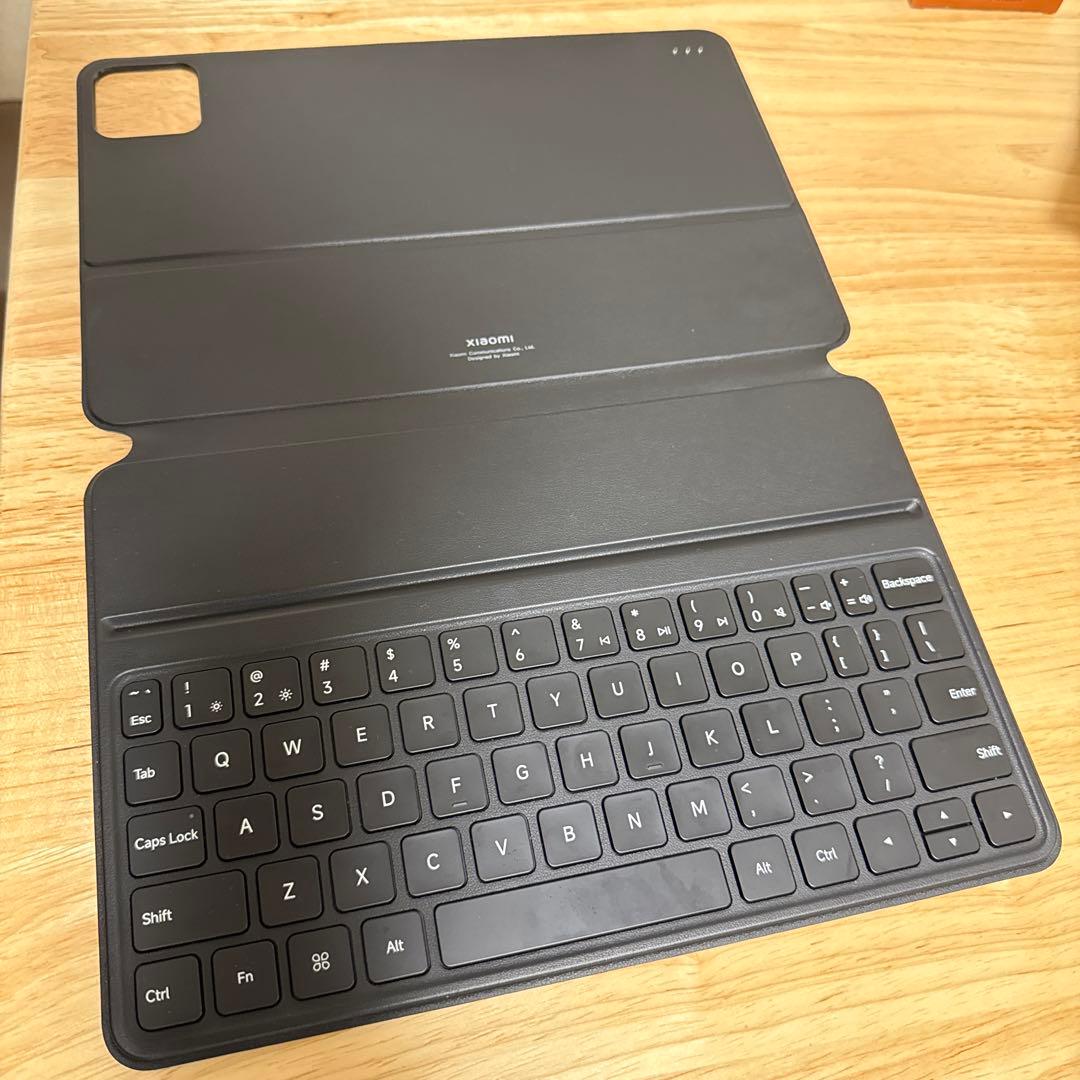 xiomi pad 6 傷有　純正キーボード付　128GB