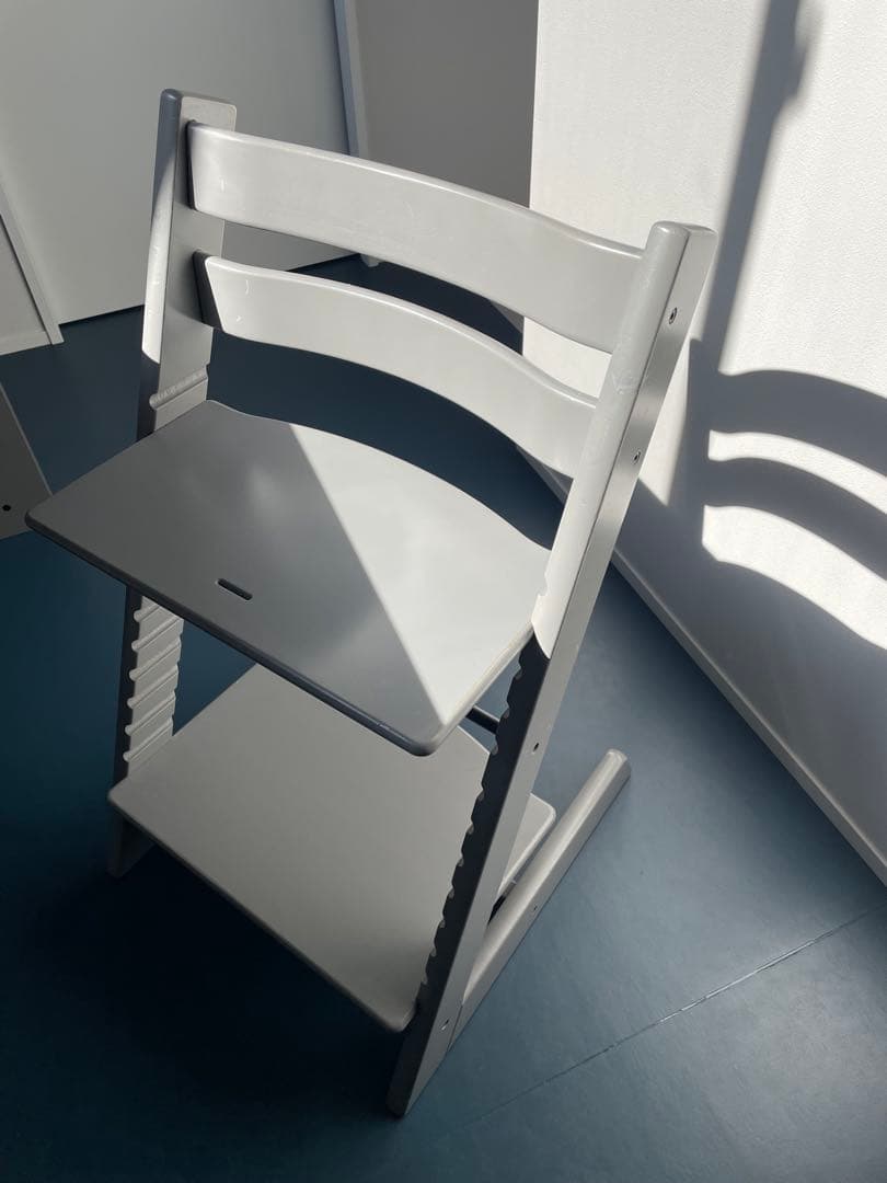 ストッケ　トリップトラップ Stokke Tripp Trapp グレー