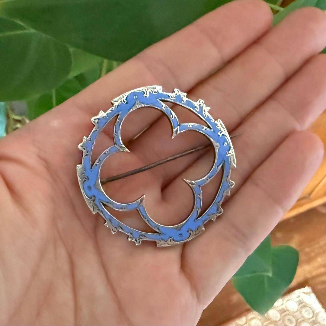 アンティークスコティッシュブローチブルーのエナメルエマイユ七宝　美しい図案