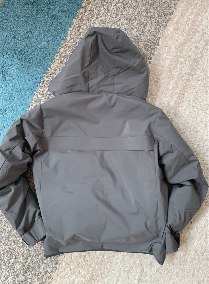 グレー ダウンジャケット 新品未使用 Lサイズ