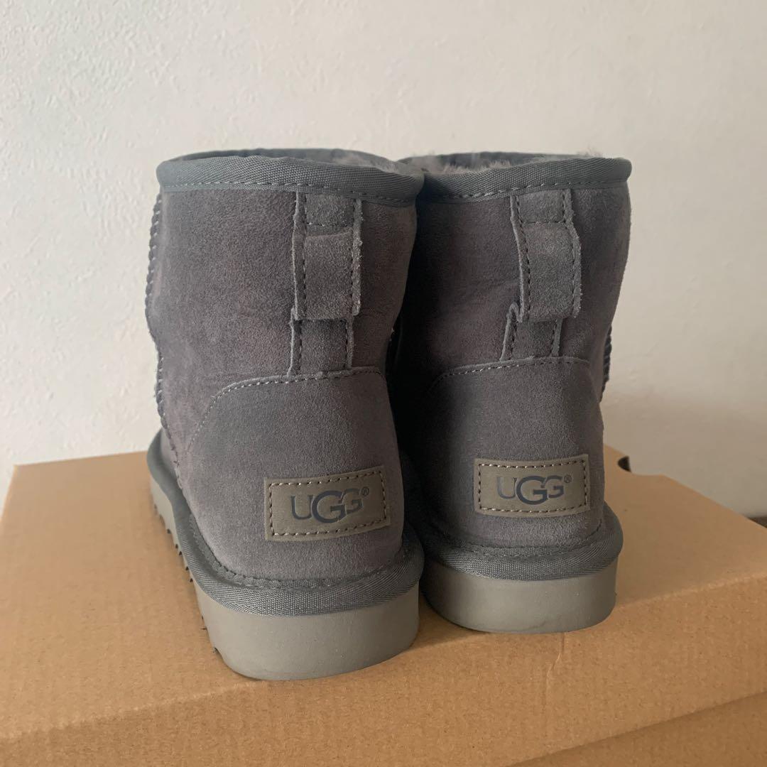 UGGクラシックミニⅡ 24㎝