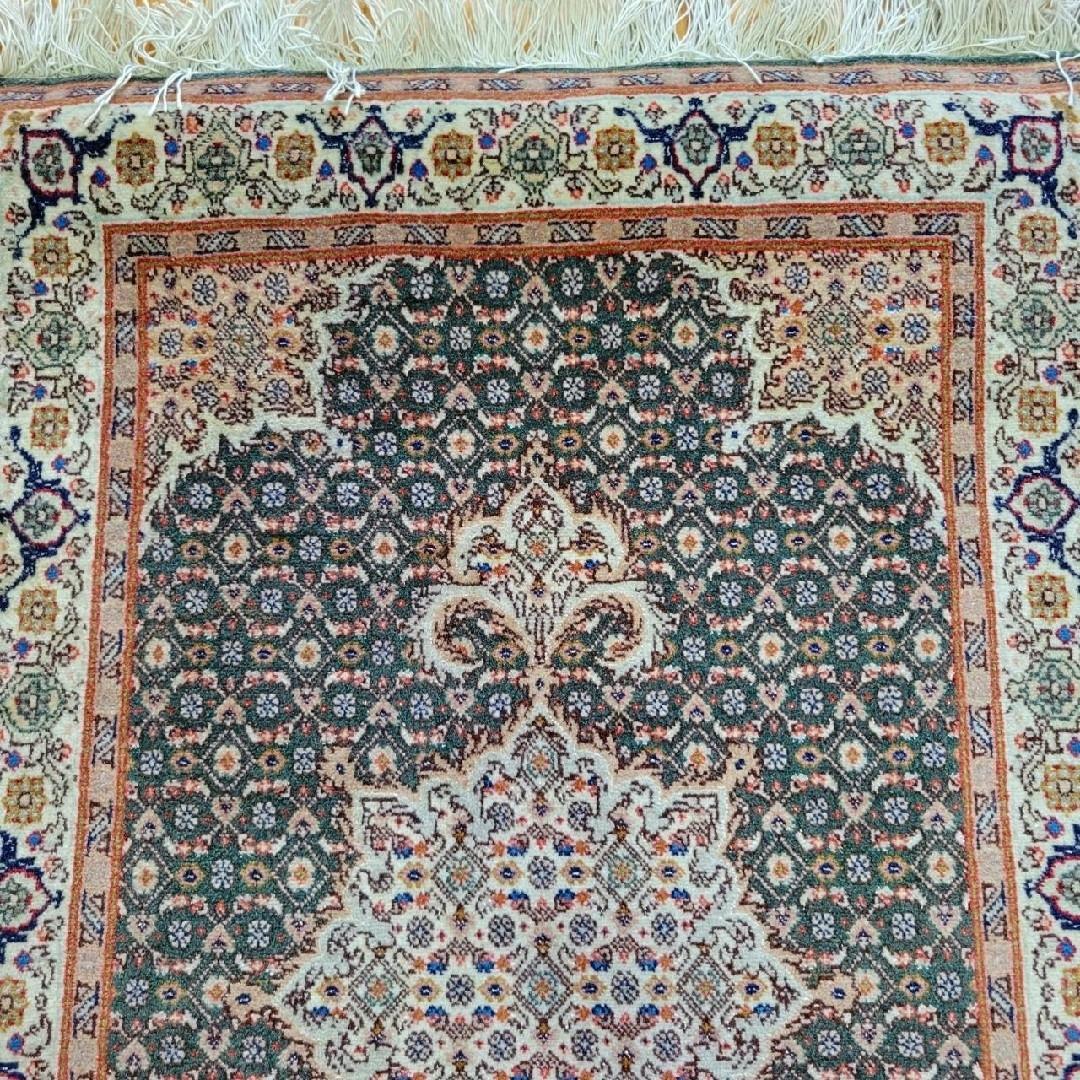 最高級ペルシャ絨毯 ウール　シルク 細密手織　サイズ60×90　タブリーズ