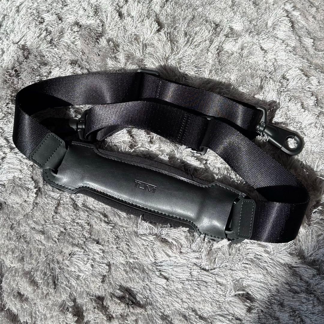 【美品】TUMI ビジネスバッグ ネイビー