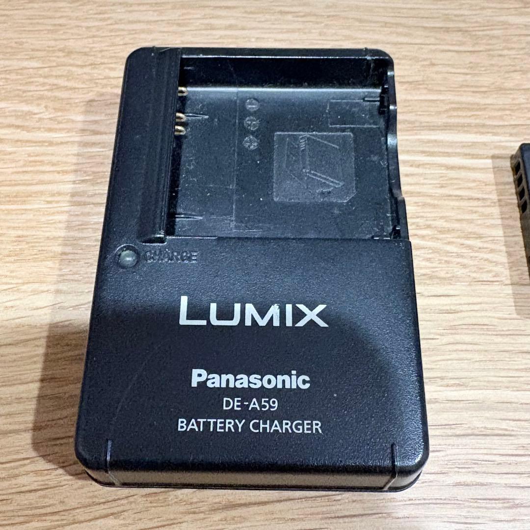 【美品】Panasonic DMC-FX70 コンパクトデジタルカメラ