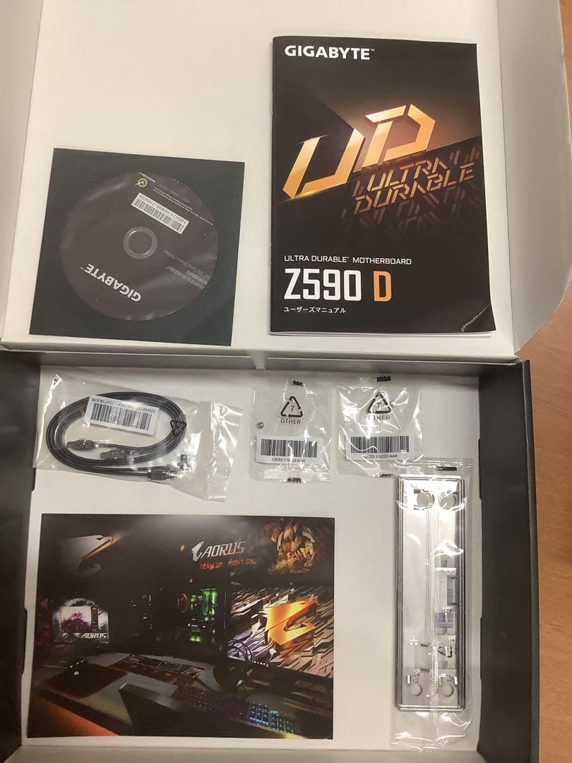 GIGABYTE Z590 D マザーボード 未使用