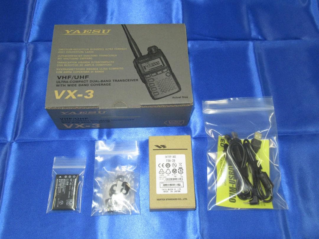 ★☆ YAESU VX-3 144/430MHz 新品同様　オプション付き ☆★