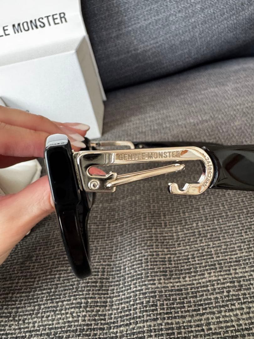 GENTLE MONSTER ブラックサングラス