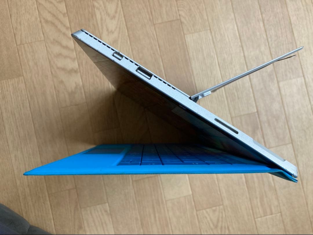 Surface タブレット 本体 ブルー 充電器付き