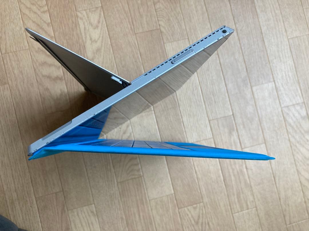 Surface タブレット 本体 ブルー 充電器付き