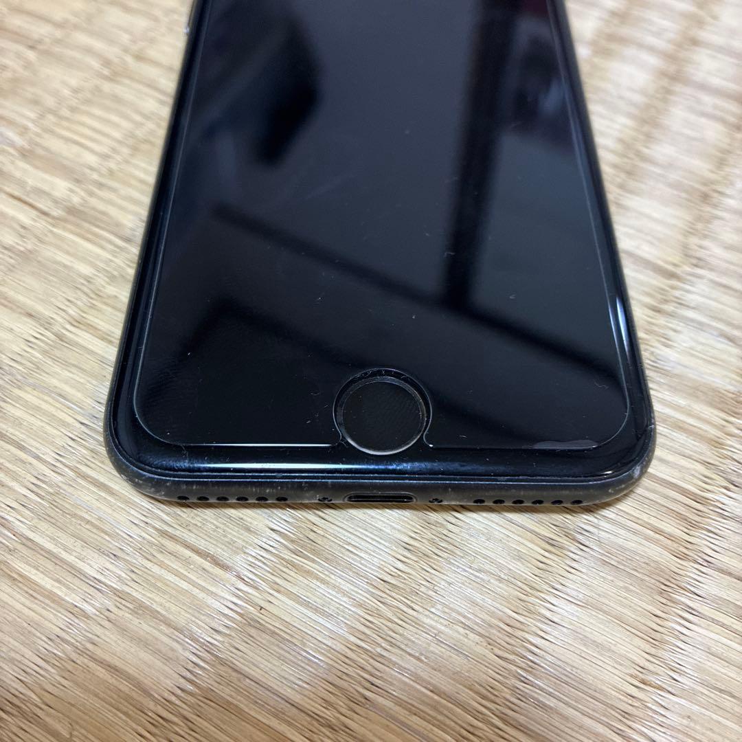 Apple iPhone 8 本体 64GB docomo カメラ故障中