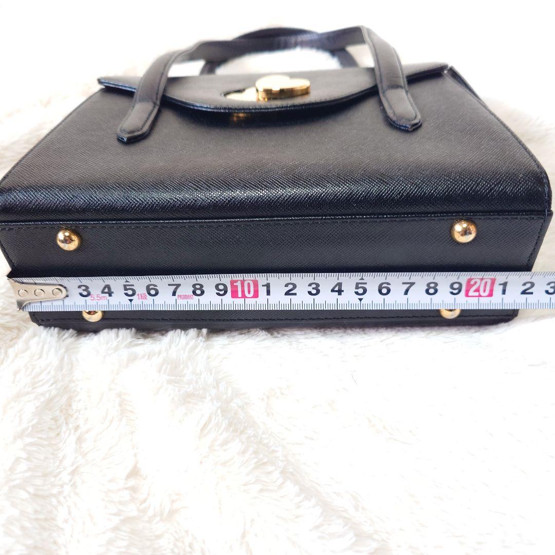 ✨courrèges クレージュ ハンドバッグ フォーマル ブラック ハート金具