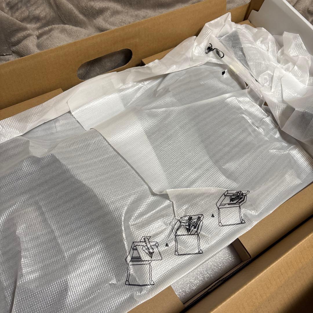 DELL モニター本体