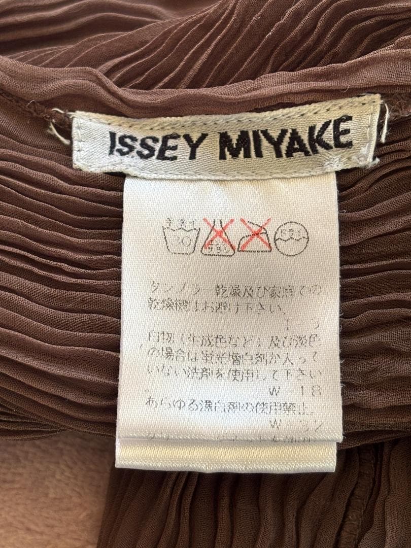 ISSEY MIYAKE 変形 立体プリーツ プリーツブラック M
