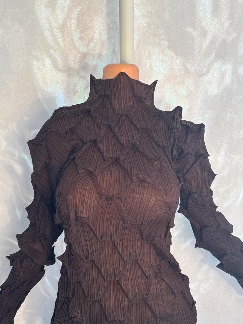 ISSEY MIYAKE 変形 立体プリーツ プリーツブラック M