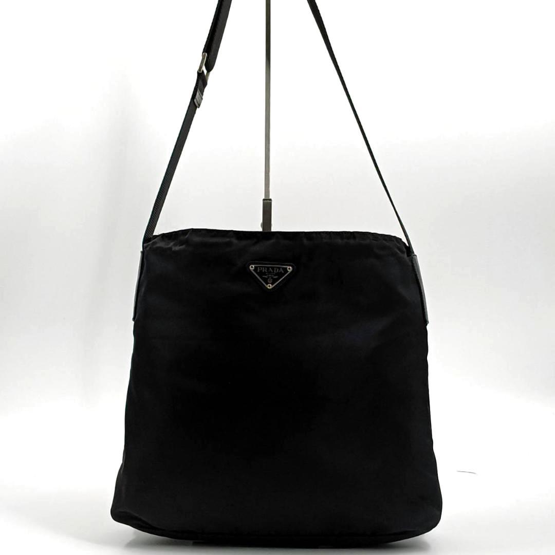 希少モデル✨ プラダ ワンショルダーバッグ 三角ロゴ　ナイロン　レザー 黒
