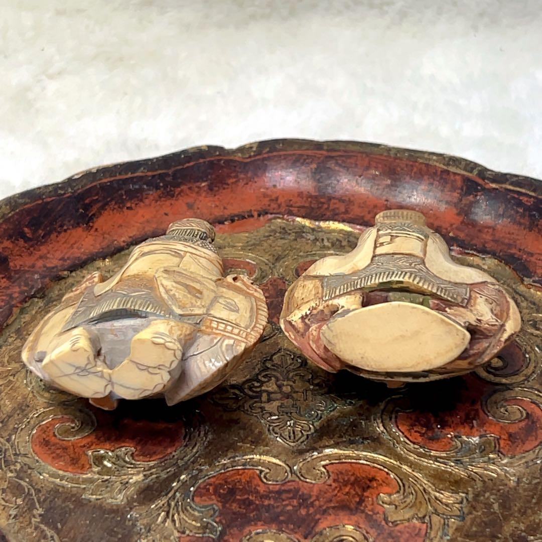 中国美術 人物彫刻 置物 一対 細密彫刻 骨董風 工芸品