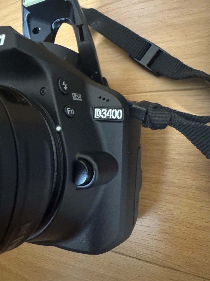 ニコン　Nikon デジタル一眼レフカメラ　ダブルズームキット　D3400