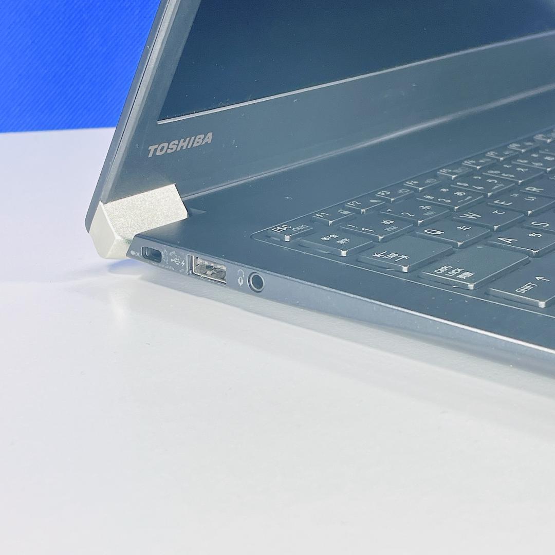 Corei7＆Windows11＆SSD✨東芝ノートパソコンカメラ小型＆薄型軽量
