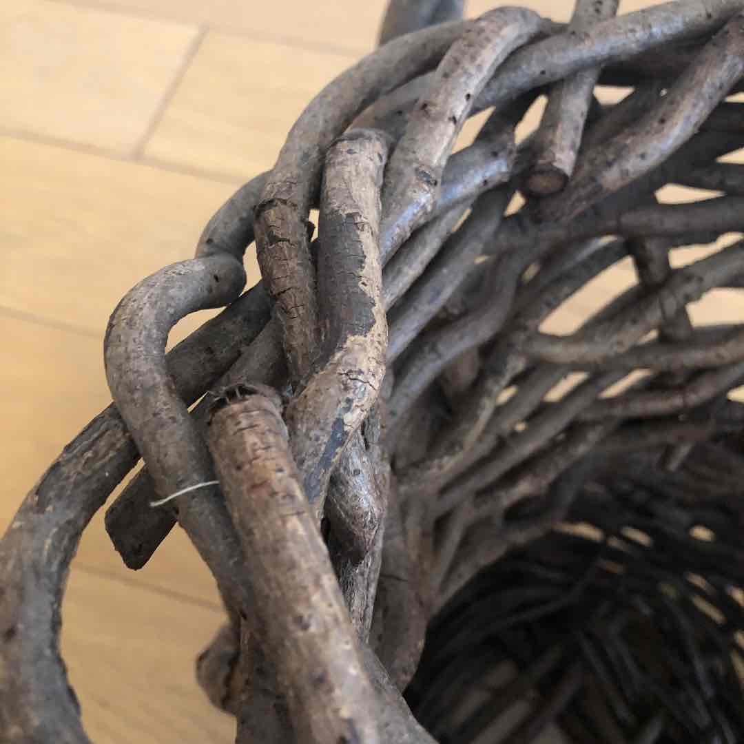 アンティーク　籠　アケビ