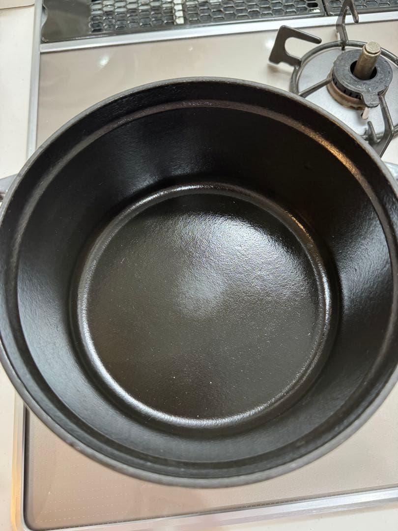 美品 staub 18cm ピコ・ココット ラウンド グレー