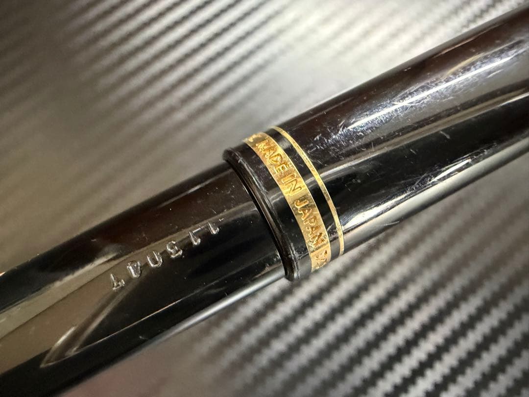 美品 パイロット 初期型 エラボー 万年筆 ブラック SM 軟中字