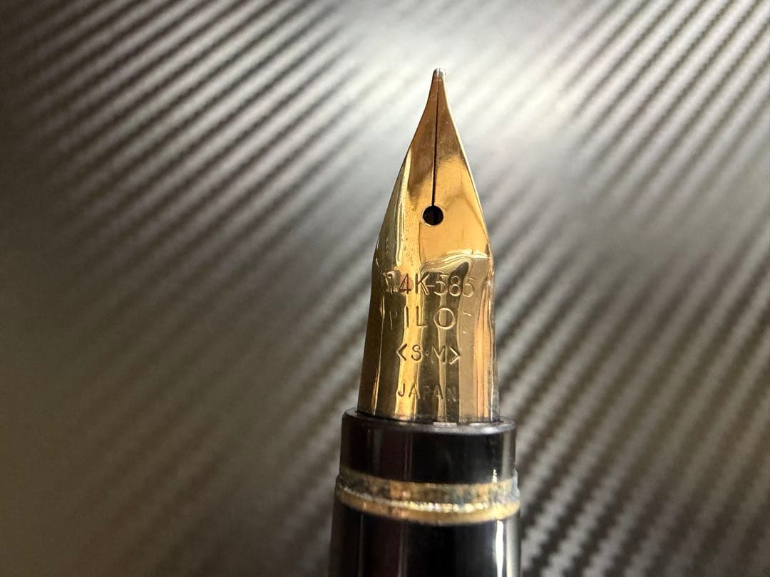 美品 パイロット 初期型 エラボー 万年筆 ブラック SM 軟中字