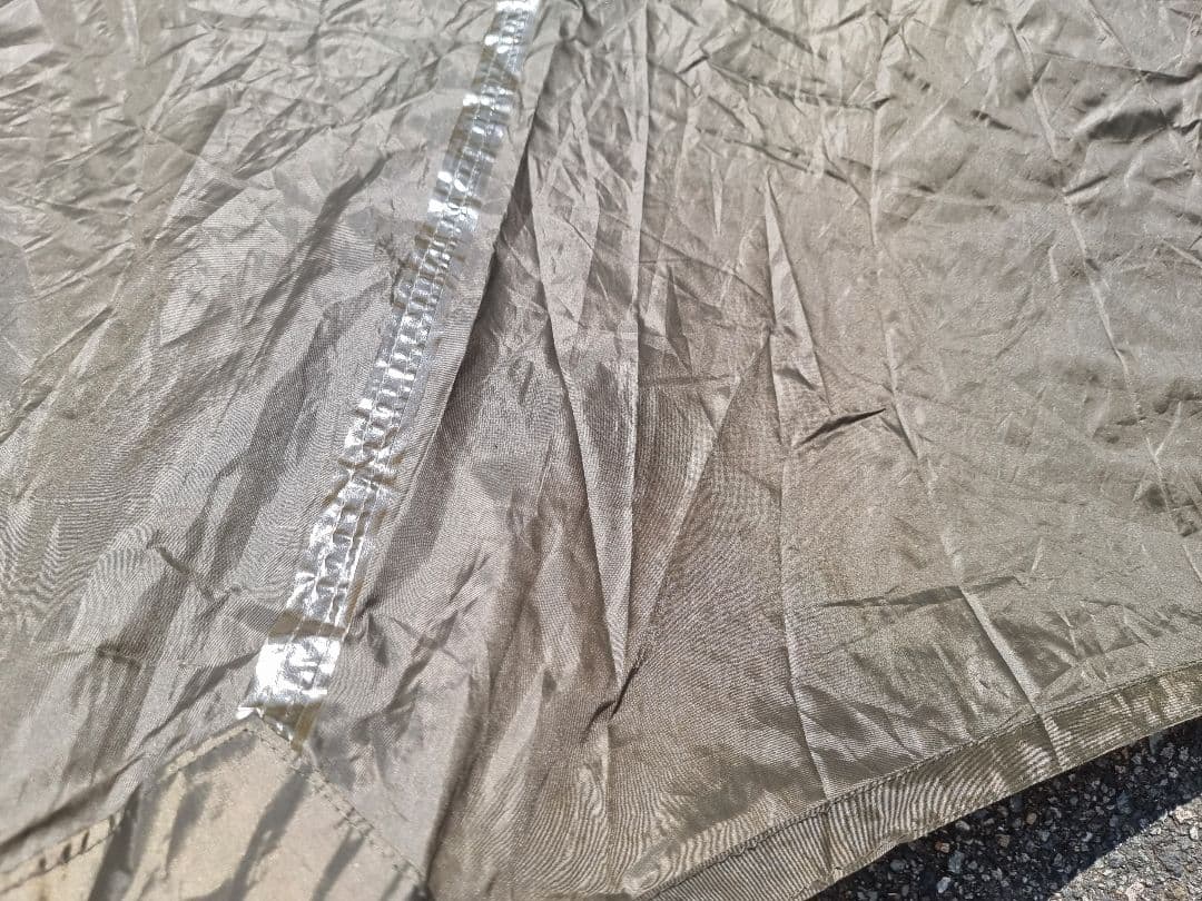 タープ　アウトドア　キャンプ