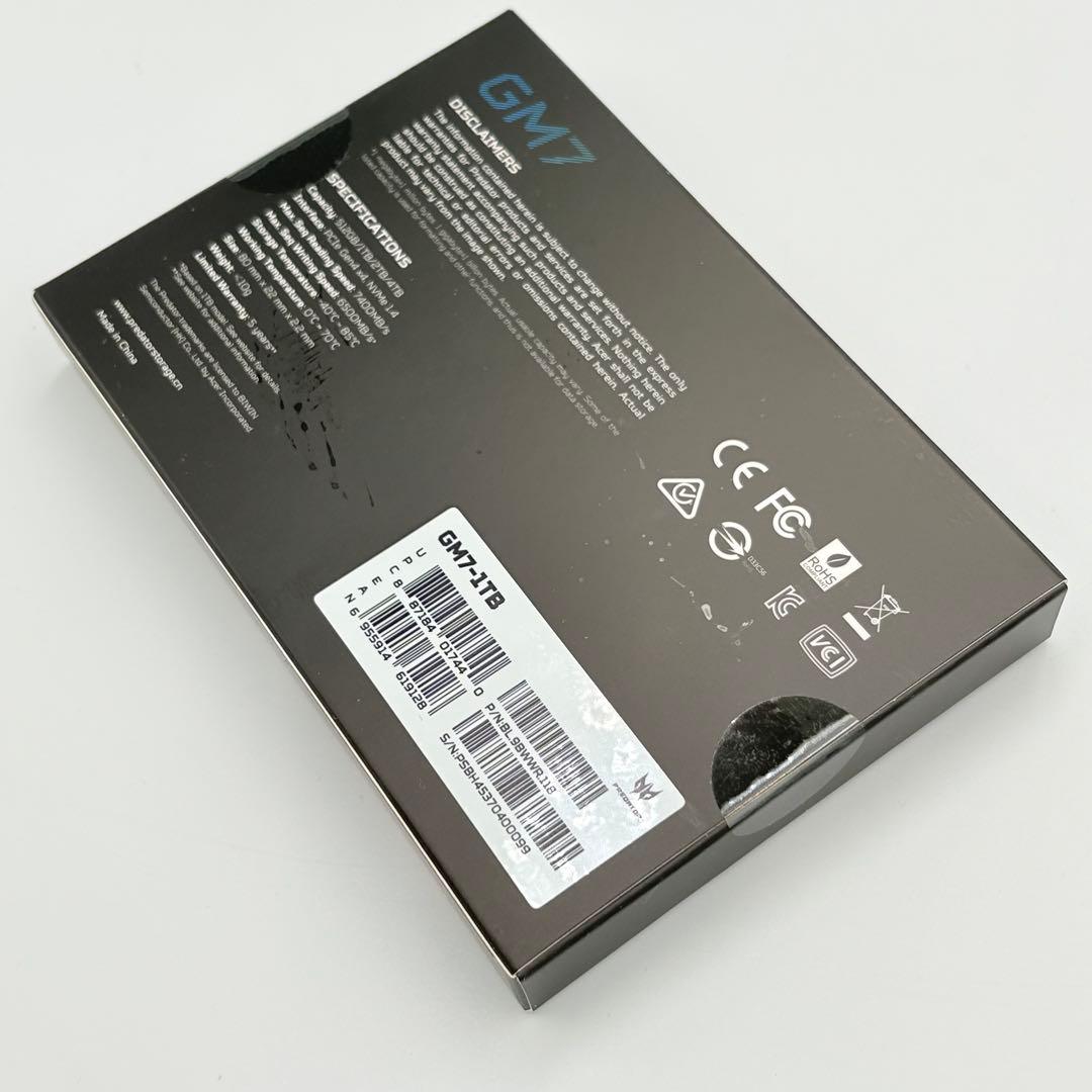 内蔵型SSD Acer Predator SSD 1TB PCIe Gen4x4 M.2