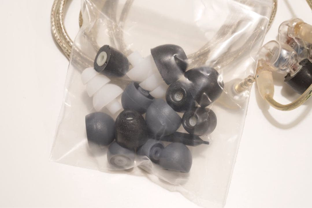 SHURE SE425 + BT1 イヤホン