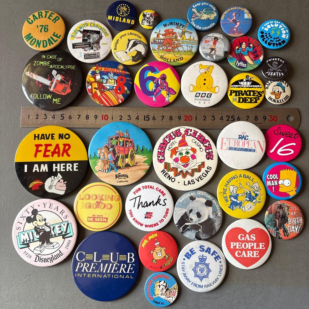 ピ*ピ様 ヴィンテージ缶バッジ200個OVER ／アメリカ・イギリス／Vinta