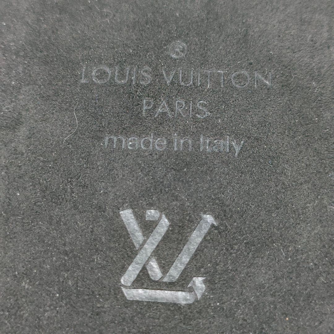 【未使用級】ルイヴィトン モノグラム エンボス リ・トランク スマホケース